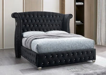 Load image into Gallery viewer, B2030 Divina Black Bed
