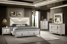 Load image into Gallery viewer, B6800 Hayma 6pc Bedroom Set
