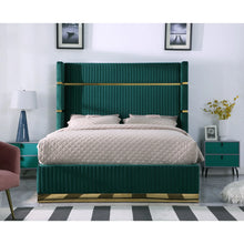 Load image into Gallery viewer, B786 Aspen Green Bed
