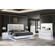 Load image into Gallery viewer, B85 Lana 6pc Bedroom Set
