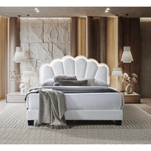 Load image into Gallery viewer, B9132 Gul Bed (Grey &amp; Cream)
