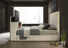 Load image into Gallery viewer, Villa White Platform Bed
