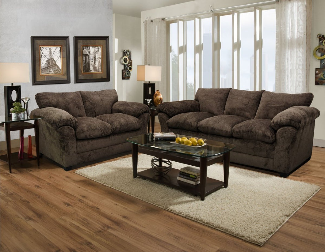 FLOOR MODEL CLEARANCE KENNEDY BROWN 2PC SOFA & LOVESEAT SET